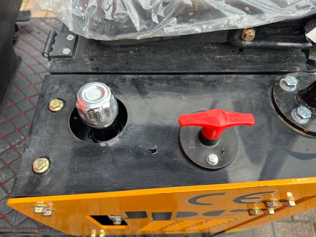 2024 jpc ht12 geel minigraafmachine - afbeelding 10 van  15