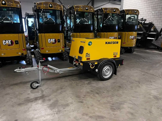 2024 kaeser m20 pe mobiele bouwcompressor 7 bar - afbeelding 1 van  9