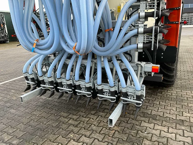 2024 kaweco profi 2.14 ptw tandem bemestertank + bemester - afbeelding 32 van  46