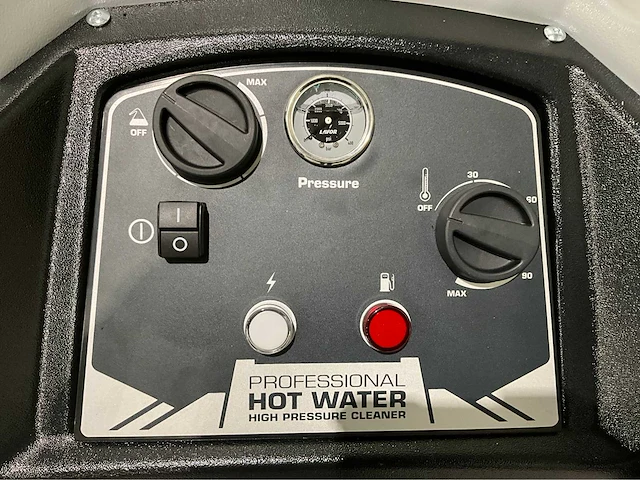 2024 kremer kr 7300 warm water diesel hogedrukreiniger - afbeelding 3 van  16