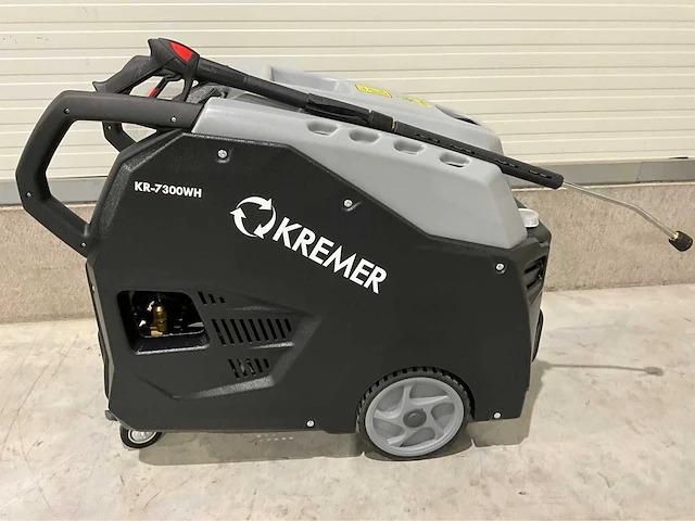 2024 kremer kr 7300 warm water diesel hogedrukreiniger - afbeelding 15 van  16