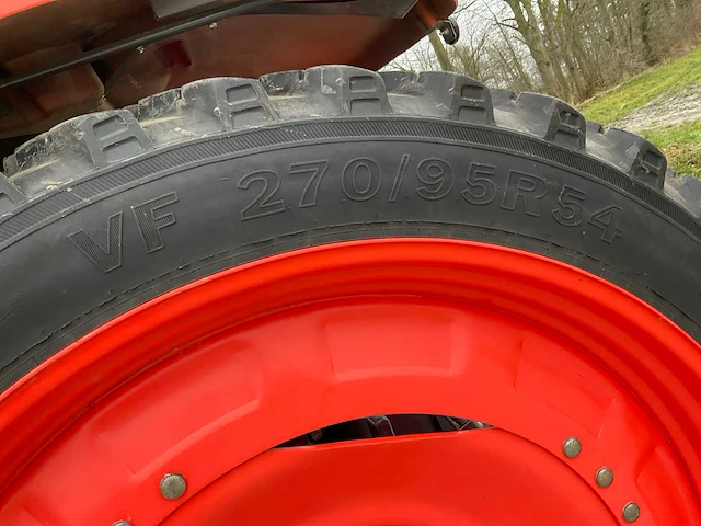 2024 kubota m6-141 utility vierwielaangedreven landbouwtractor - afbeelding 9 van  42