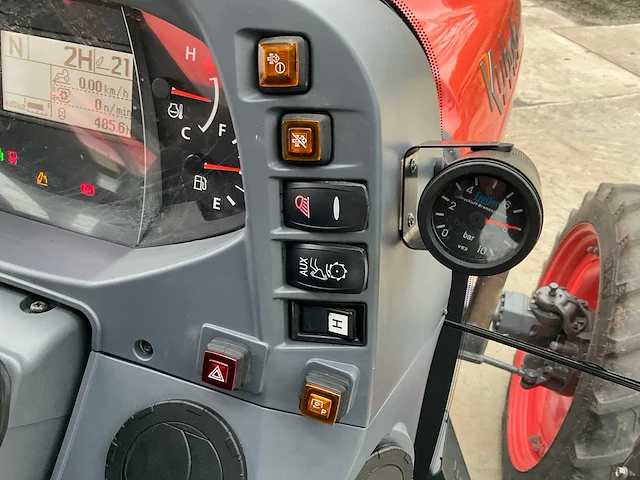 2024 kubota m6-141 utility vierwielaangedreven landbouwtractor - afbeelding 32 van  42