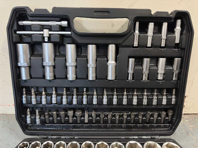 2024 kw tools 108 delig doppenset - afbeelding 4 van  4