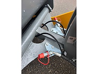 2024 liebherr l504 compact wiellader - afbeelding 2 van  11