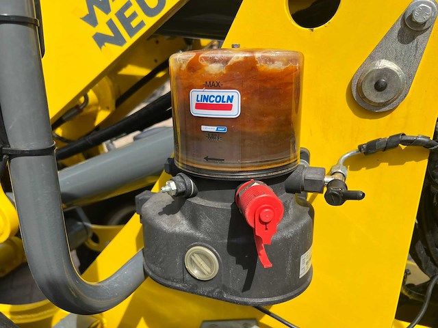 2024 liebherr l504 compact wiellader - afbeelding 7 van  11