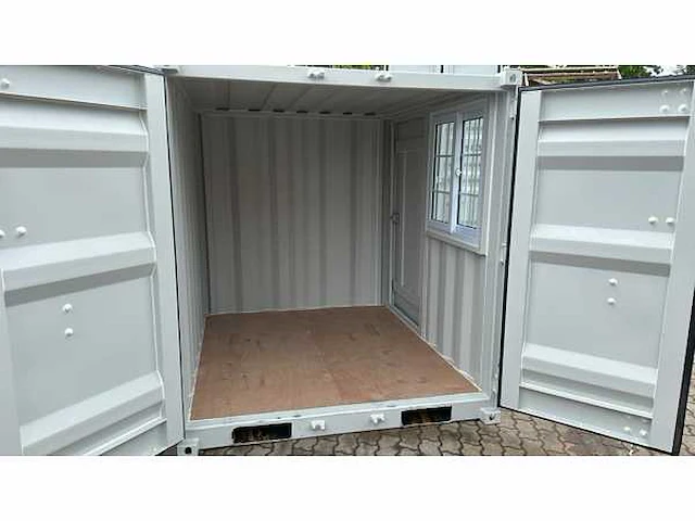 2024 lypu 7 ft container met deur en raam - afbeelding 6 van  7