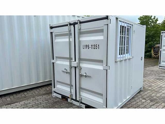 2024 lypu 8ft container met deur en raam - afbeelding 1 van  6