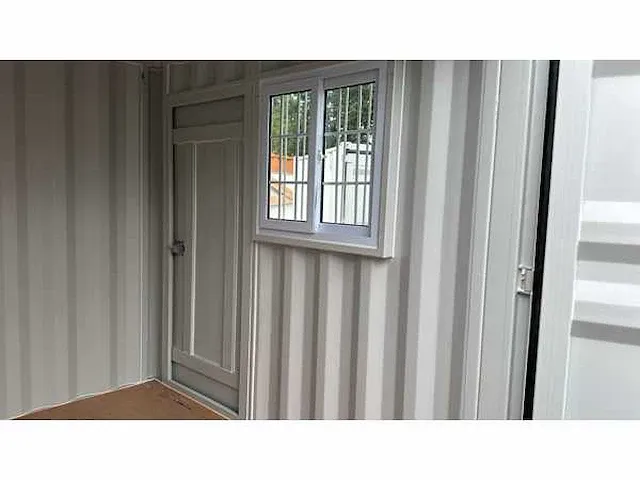 2024 lypu 9ft container met deur en raam - afbeelding 4 van  6