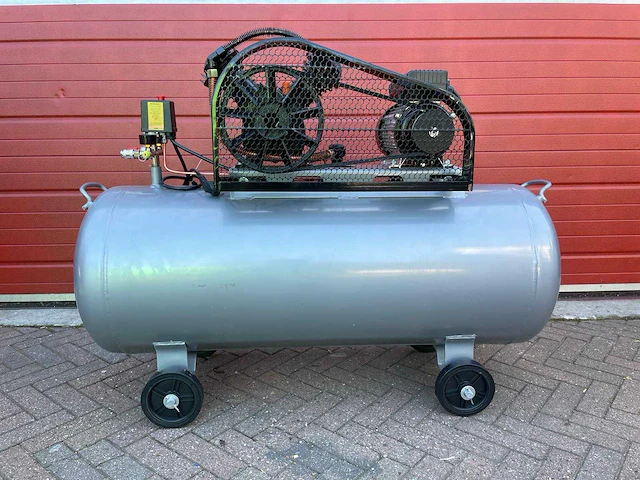 2024 metallo 200l compressor - afbeelding 2 van  8