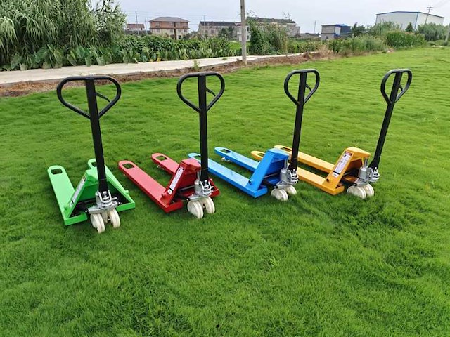 2024 metallo 2500kg hydraulische palletwagen - afbeelding 6 van  6