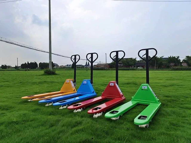 2024 metallo 2500kg hydraulische palletwagen - afbeelding 3 van  6