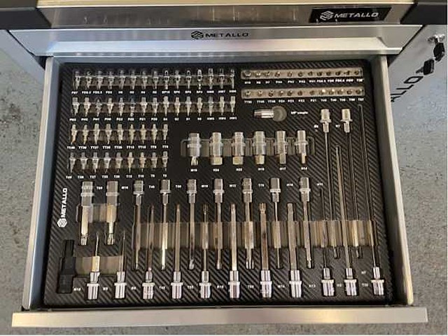 2024 metallo 8 lades 8 gevuld - gereedschap wagen gevuld - afbeelding 11 van  14