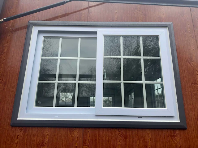 2024 mobiele woonunit / tiny house met twee slaapkamers en keuken hout motief 36m2 - afbeelding 64 van  64