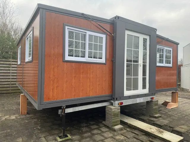 2024 mobiele woonunit / tiny house met twee slaapkamers en keuken op aanhanger - afbeelding 12 van  74