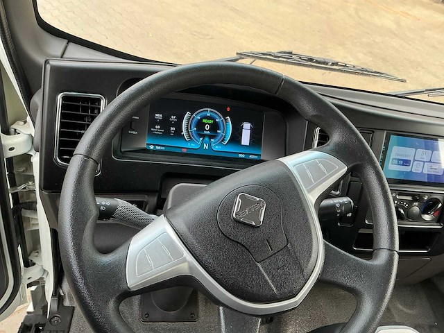 2024 nextem humpback bedrijfswagen - afbeelding 3 van  29