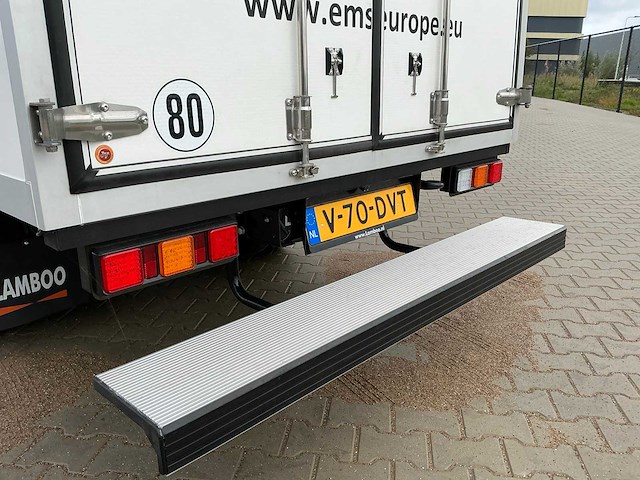 2024 nextem humpback bedrijfswagen - afbeelding 19 van  29