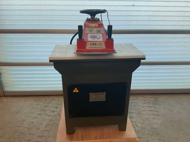2024 obk 12 obk-12t zwenkarmstansmachine - afbeelding 13 van  18