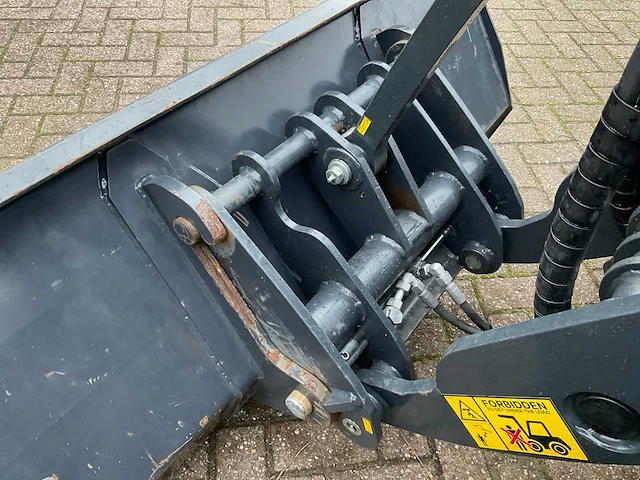 2024 pitbull x28-45crt shovel - afbeelding 14 van  17