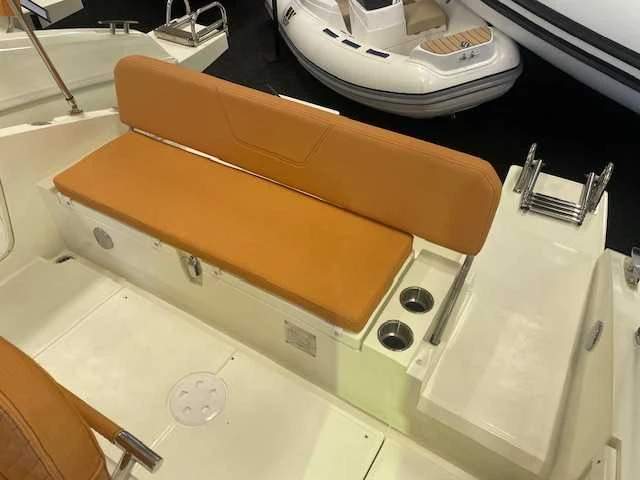 2024 prua alvento - jaguar 7.0 speedboot nieuw - afbeelding 13 van  24
