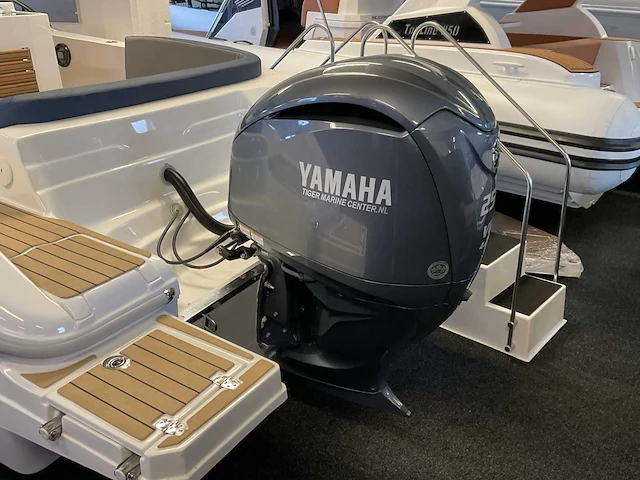 2024 ranieri sauvage 24 sportcruiser - afbeelding 28 van  30