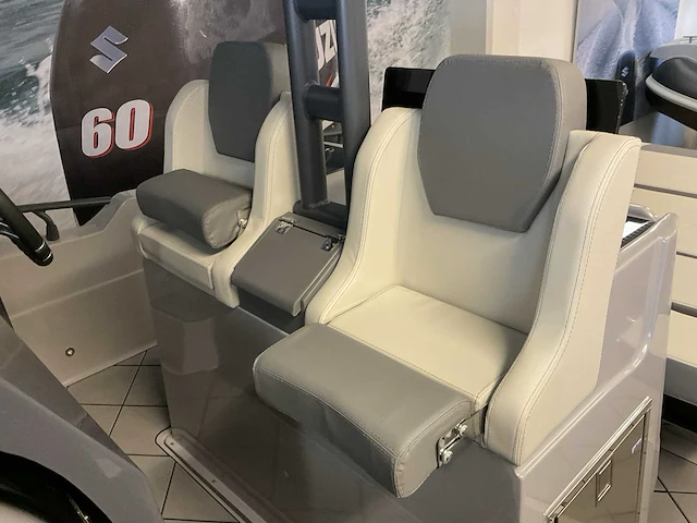 2024 ranieri sauvage 34 sportcruiser - afbeelding 3 van  28