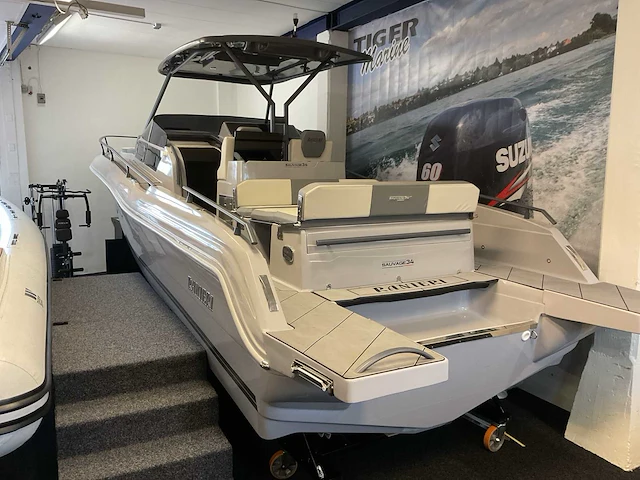 2024 ranieri sauvage 34 sportcruiser - afbeelding 24 van  28