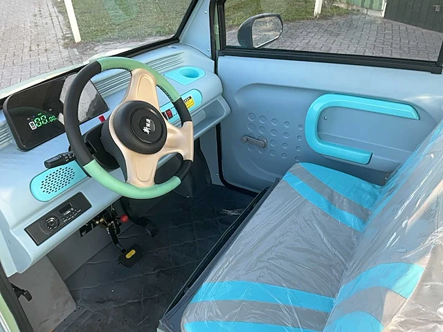2024 rc rc-g150 personenauto - afbeelding 9 van  11