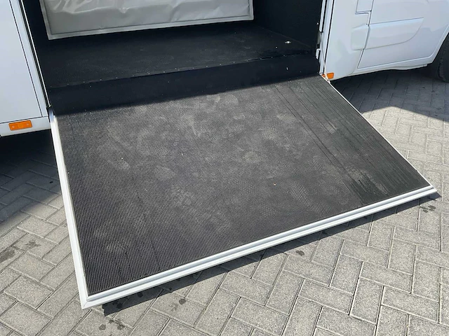 2024 renault master paardenvrachtwagen - afbeelding 8 van  30