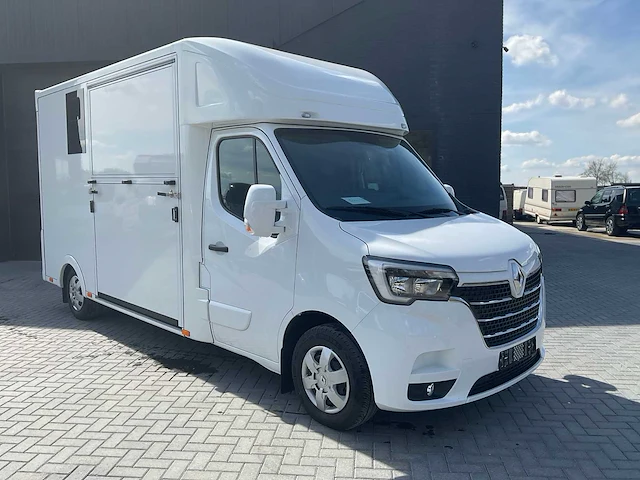 2024 renault master paardenvrachtwagen - afbeelding 1 van  30