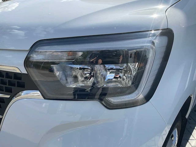 2024 renault master paardenvrachtwagen - afbeelding 28 van  30
