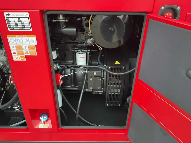 2024 rhino-cross ve-130 noodstroomaggregaat generator - afbeelding 4 van  23