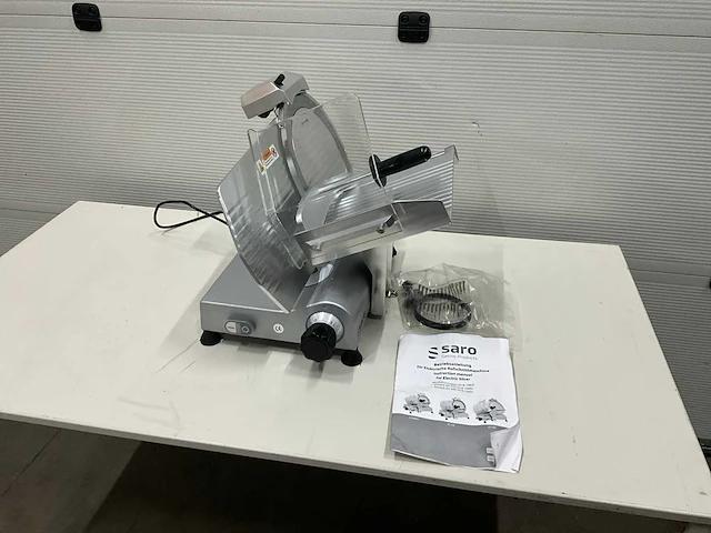 2024 saro as300 snijmachine - afbeelding 1 van  9