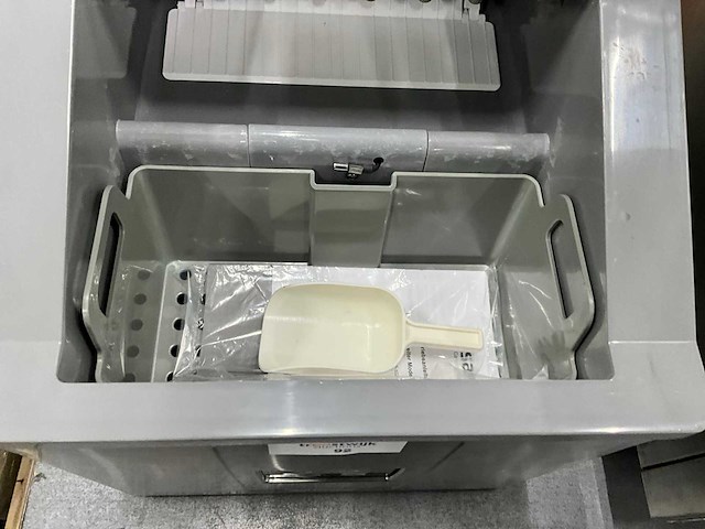 2024 saro eb 15 pro ijsblokjesmachine - afbeelding 3 van  5