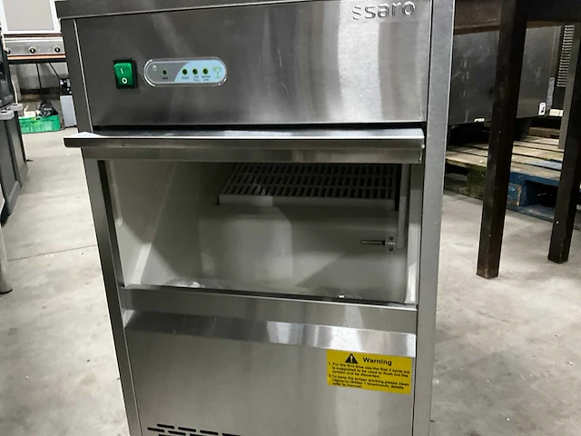 2024 saro eb26 ijsblokjesmachine - afbeelding 3 van  4