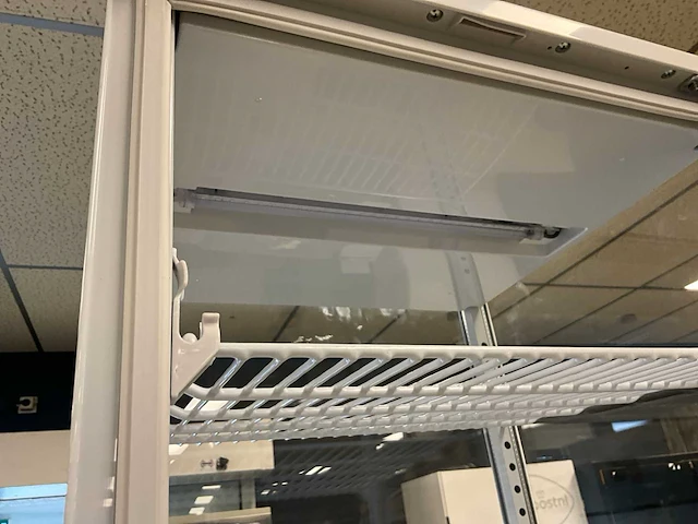 2024 saro sc 100 gebaksvitrine - afbeelding 5 van  9