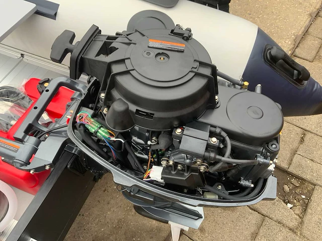 2024 solar marine 360 rubberboot - afbeelding 13 van  36