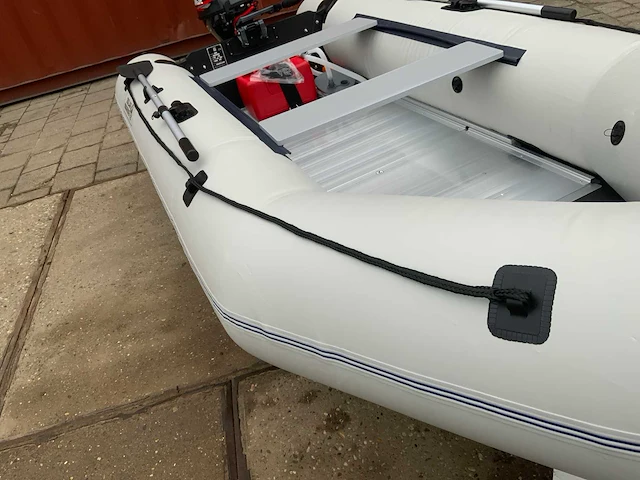 2024 solar marine 360 rubberboot - afbeelding 21 van  36