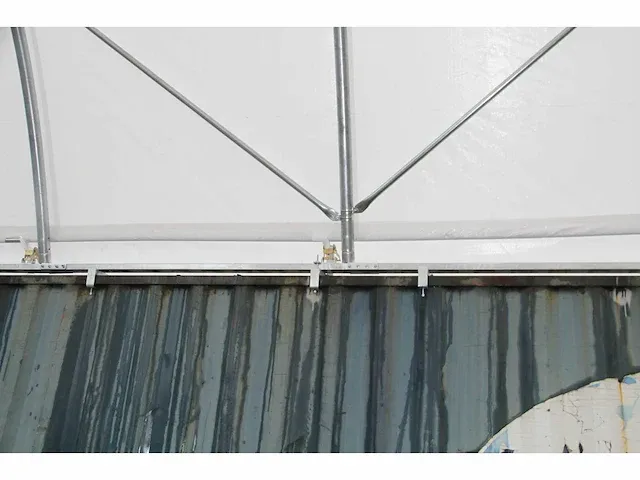 2024 stahlworks 40ft 12x12x4 meter shelter overkapping / tent tussen 2 containers - afbeelding 5 van  5