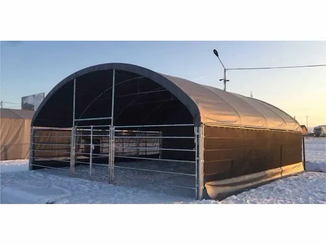 2024 stahlworks 8x8x4 meter dierenverblijf / weidetent - afbeelding 1 van  4
