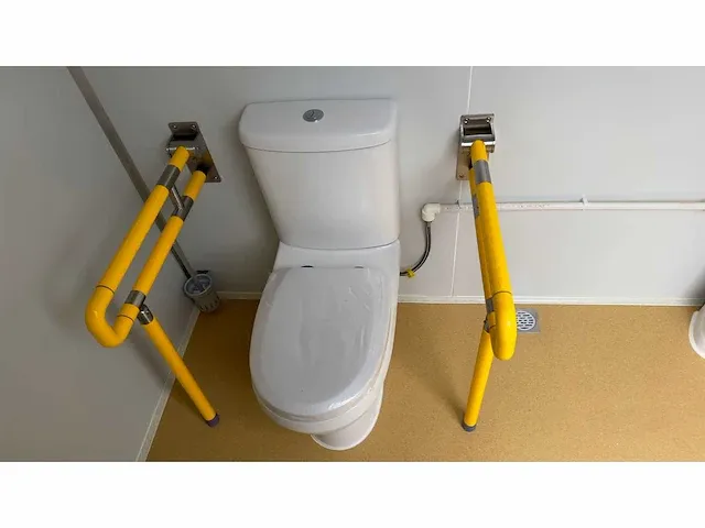 2024 stahlworks gehandicapte sanitairunit / toiletuinit - afbeelding 12 van  15