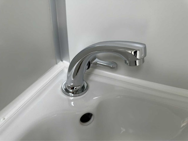 2024 stahlworks single 1310x1100x2360 sanitairunit / toiletunit - afbeelding 12 van  25