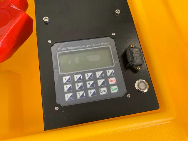 2024 stahlworks sw-550l brandstof opslagtank - afbeelding 2 van  13