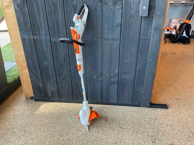 2024 stihl fsa 30 accu-grastrimmer - afbeelding 1 van  6