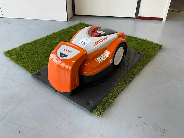 2024 stihl imow rmi 422 p robotmaaier - afbeelding 1 van  7