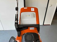 2024 stihl rm 253 t grasmaaier - afbeelding 3 van  7