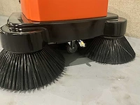 2024 sweeper t1050 achterloop veegmachine - afbeelding 8 van  14