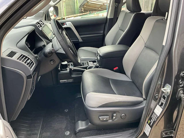 2024 toyota land cruiser tecedition personenauto - afbeelding 10 van  32