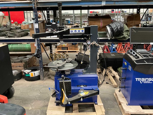 2024 trainsway zh620jf banden de-en montageapparaat - afbeelding 1 van  8