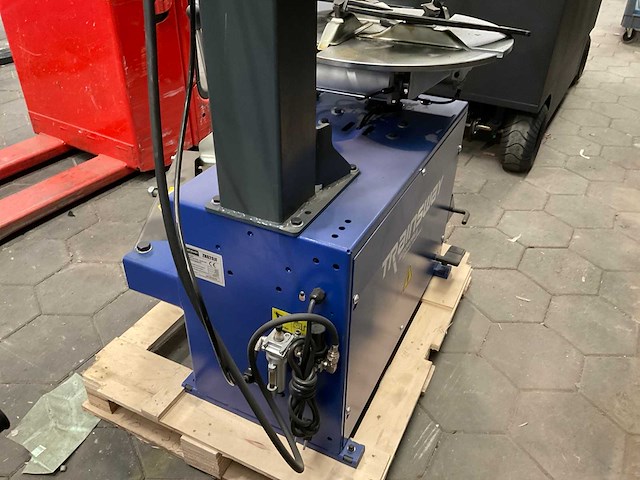 2024 trainsway zh620jf banden de-en montageapparaat - afbeelding 7 van  8